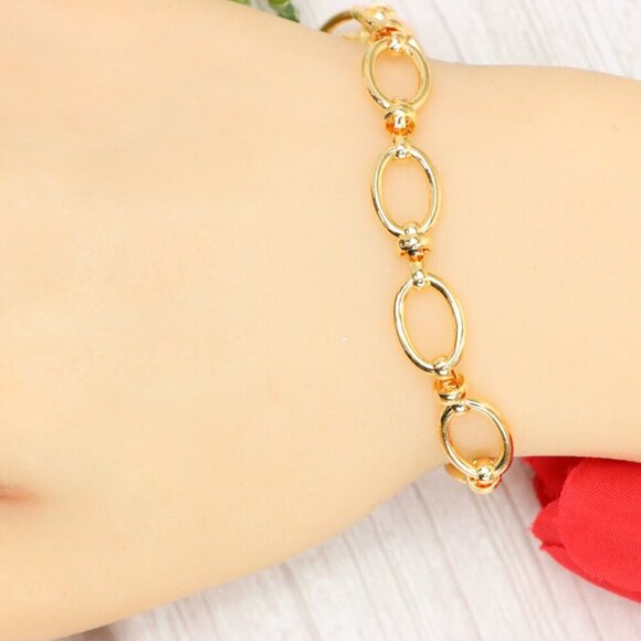 "Trendy Handmade Bracelet – A Thoughtful Gift for Girls & Women | UNVRC1620 - Picture 7 of 10